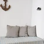 Blue Sea House Landhaus *